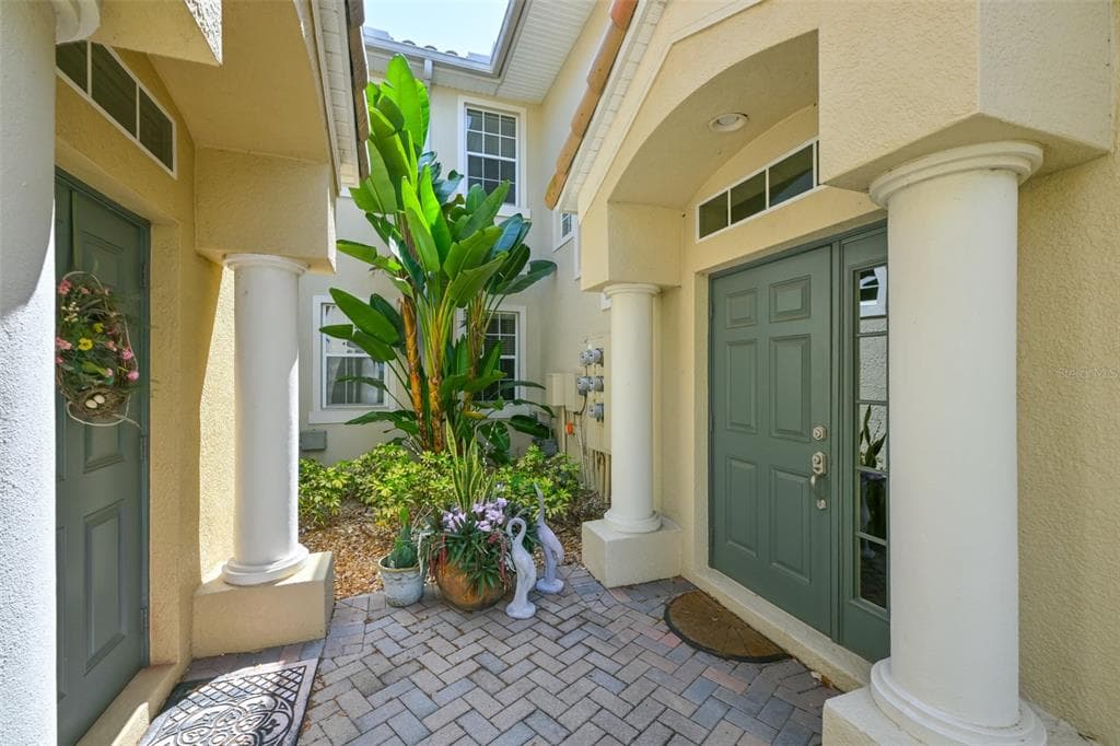 1330 EMERALD DUNES DRIVE photo 8