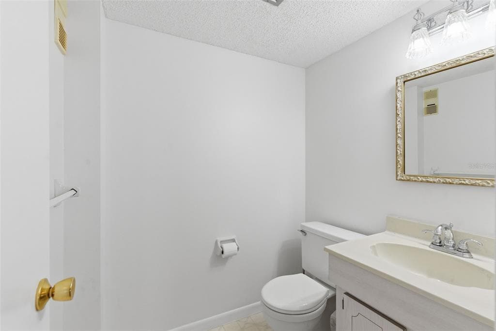 5980 SHORE BOULEVARD S 901 photo 23