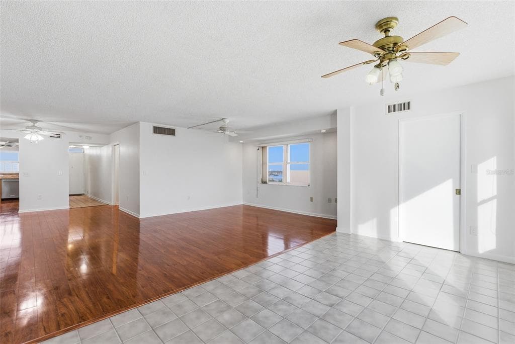 5980 SHORE BOULEVARD S 901 photo 13