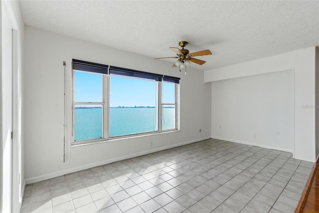 5980 SHORE BOULEVARD S 901 photo 15