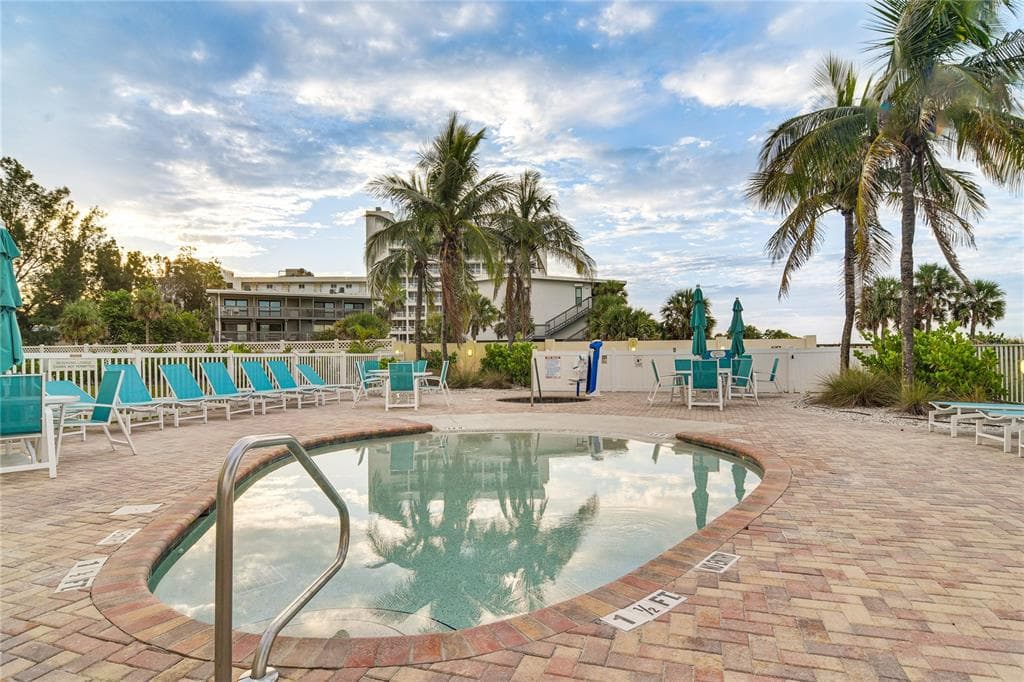 12000 GULF BOULEVARD 603N photo 25