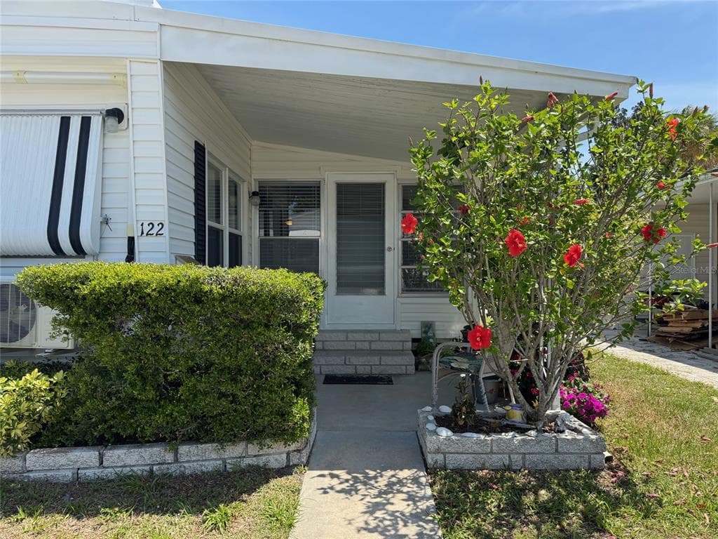 605 MICHIGAN BOULEVARD 122 photo 2