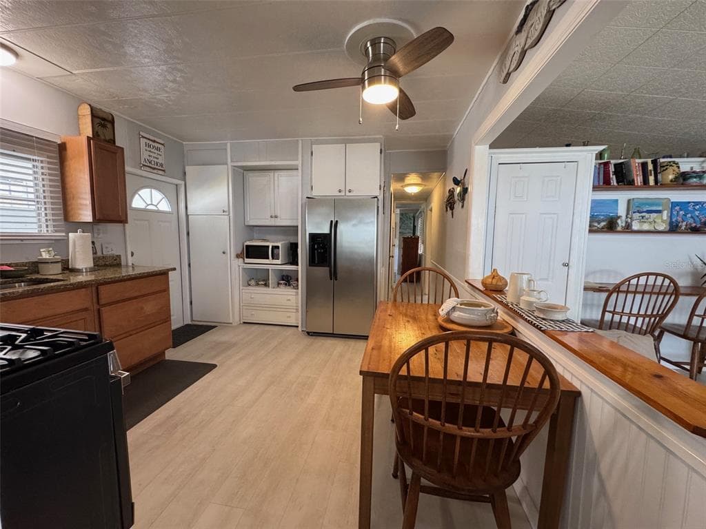 605 MICHIGAN BOULEVARD 122 photo 14