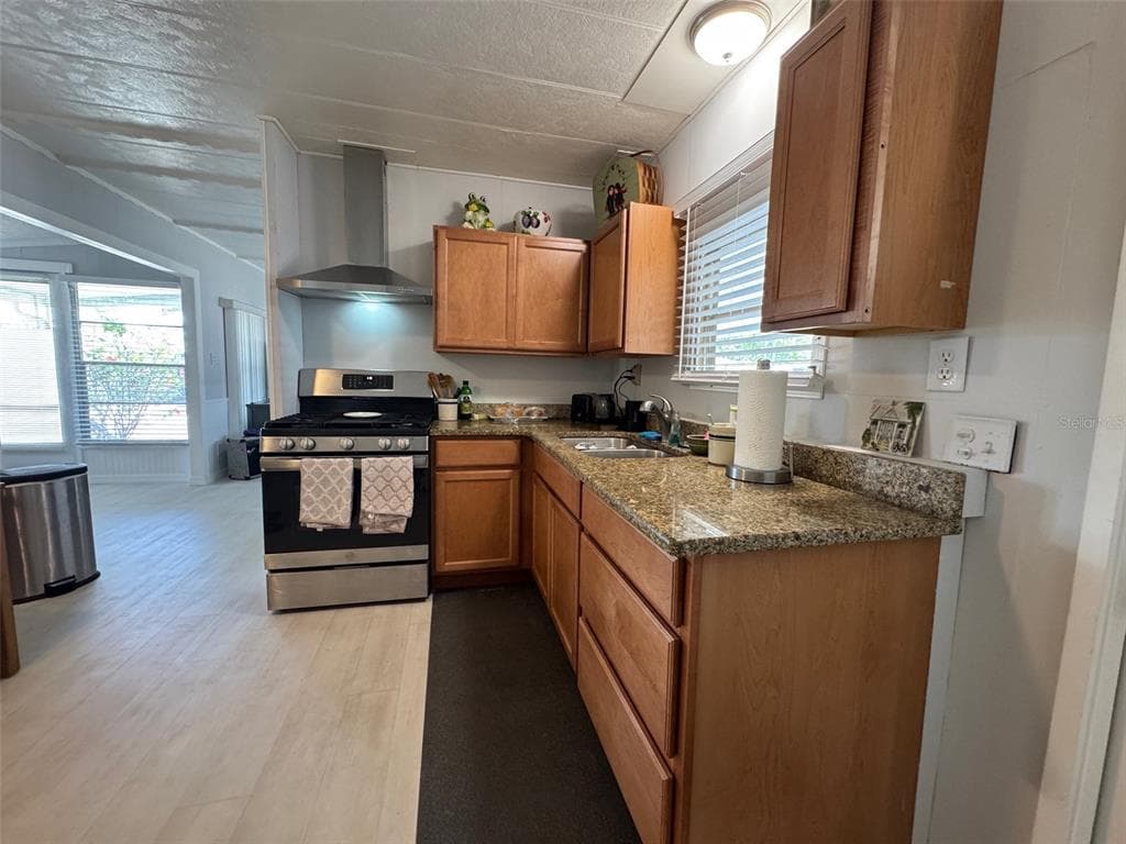 605 MICHIGAN BOULEVARD 122 photo 11