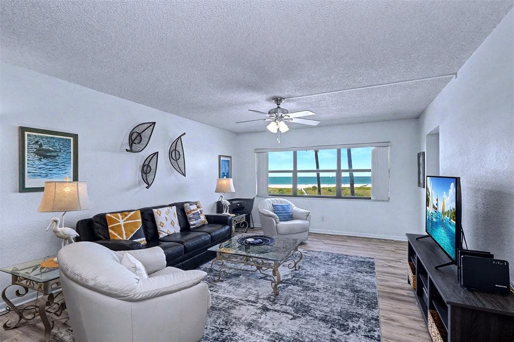 1230 GULF BOULEVARD 404 photo 7