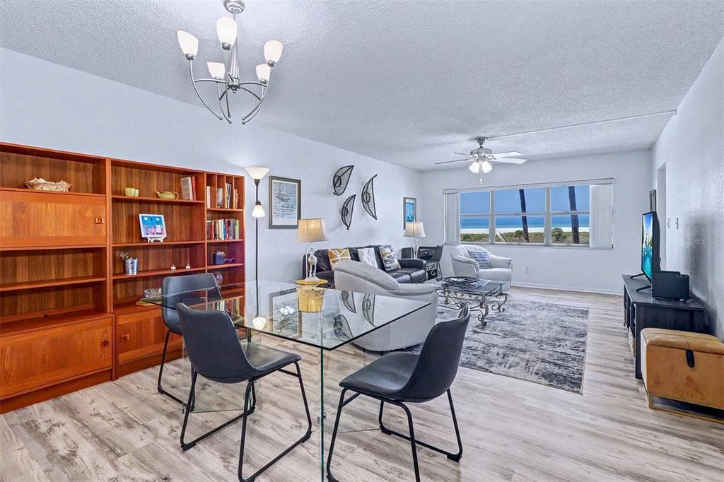 1230 GULF BOULEVARD 404 photo 5