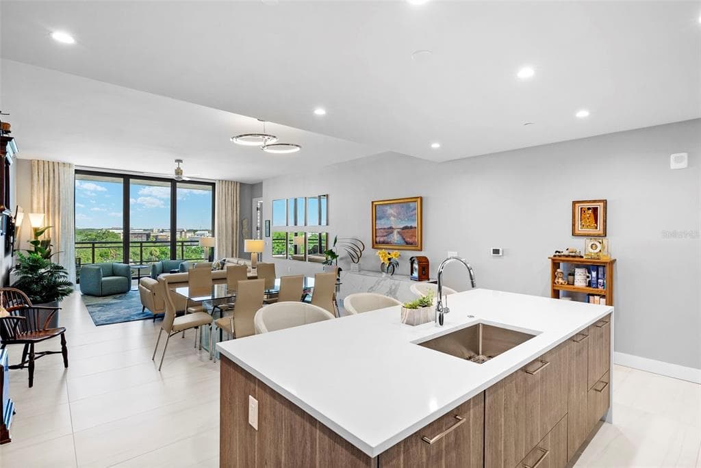 2103 BAYSHORE BOULEVARD 703 photo 12