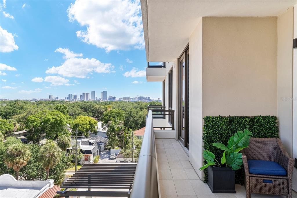 2103 BAYSHORE BOULEVARD 703 photo 21