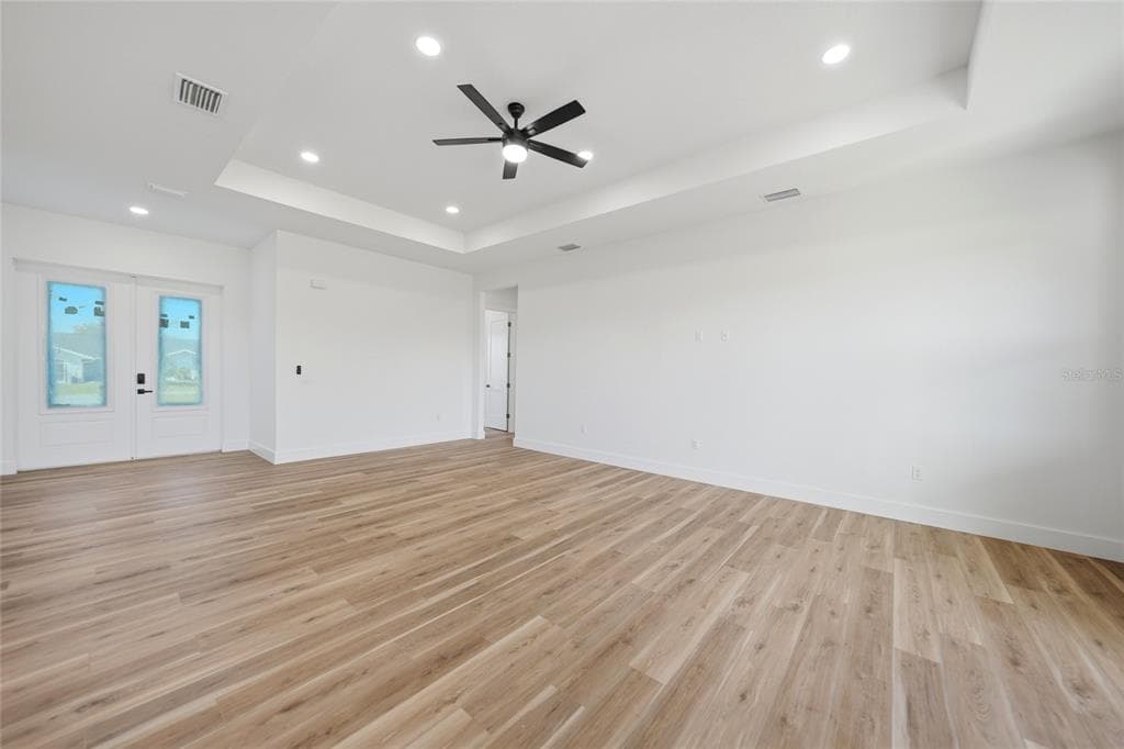 328 SAN AMBROSIO STREET photo 22