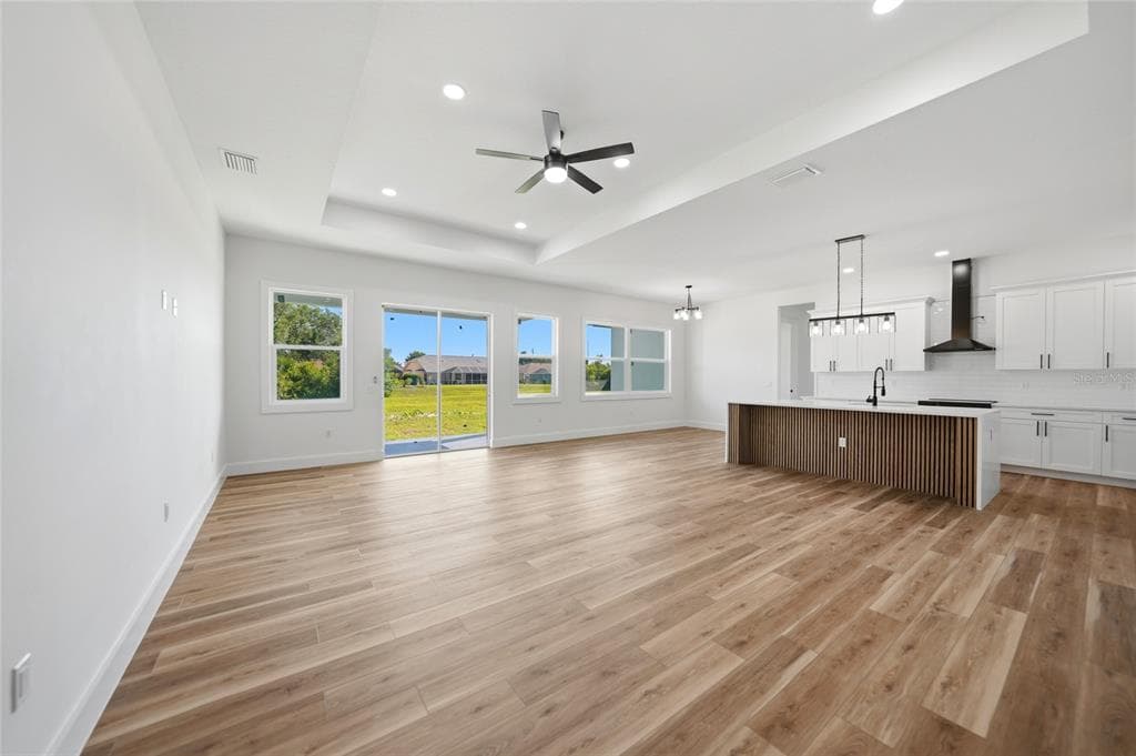 328 SAN AMBROSIO STREET photo 19