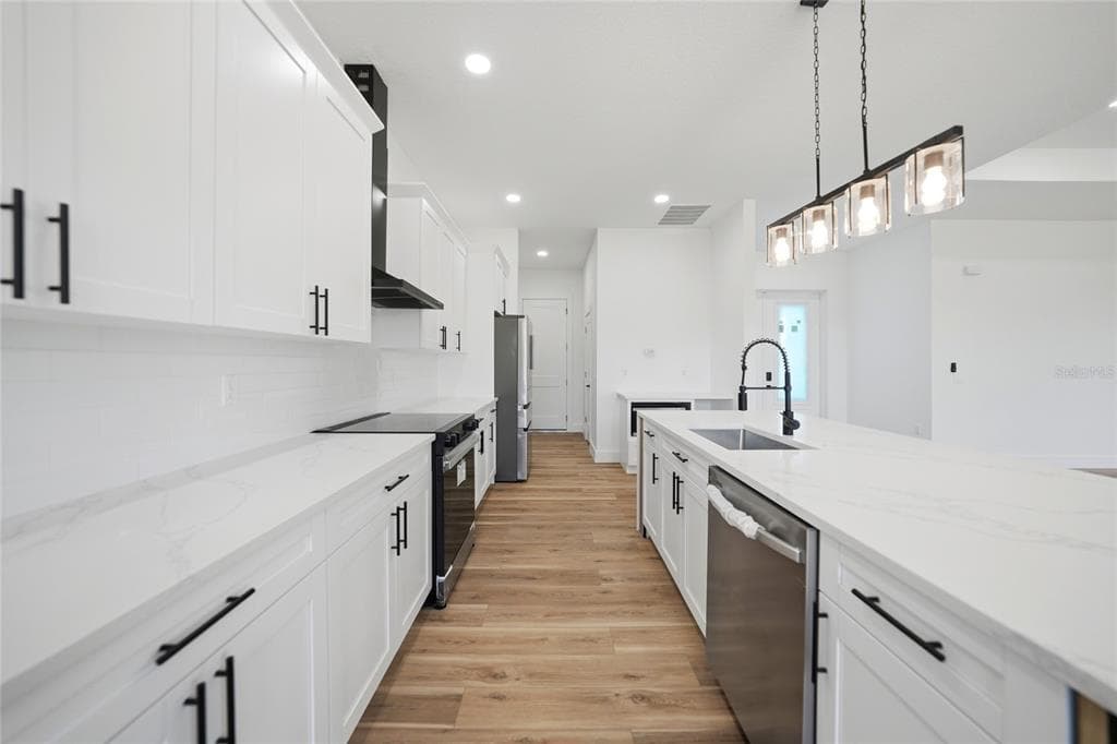 328 SAN AMBROSIO STREET photo 25