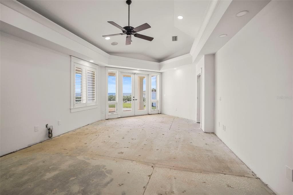 1721 GULF ROAD photo 23