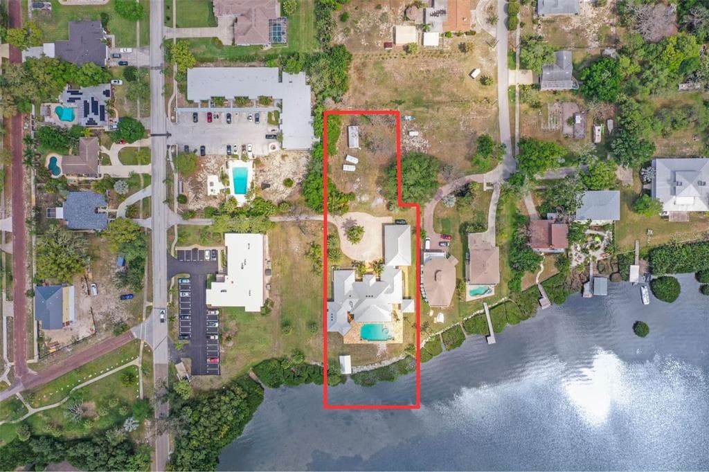 1721 GULF ROAD photo 3