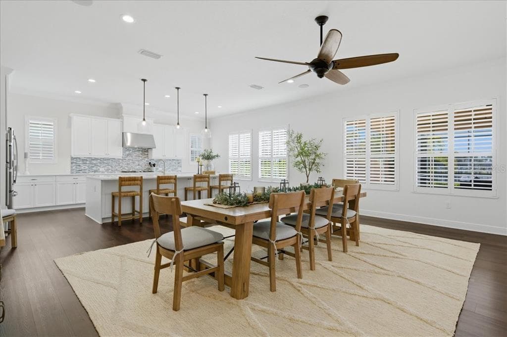 5303 FISHERSOUND LANE photo 12