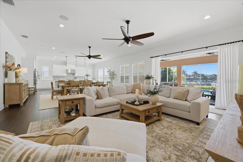 5303 FISHERSOUND LANE photo 14