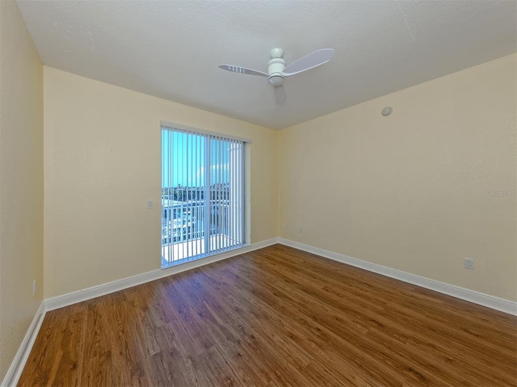 14021 BELLAGIO WAY 404 photo 18