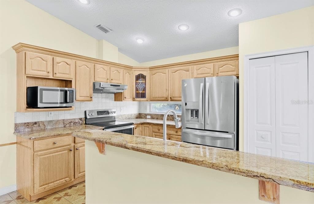 9440 COUNTY ROAD 561 photo 16