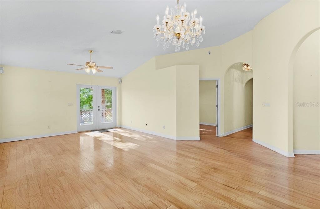 9440 COUNTY ROAD 561 photo 15