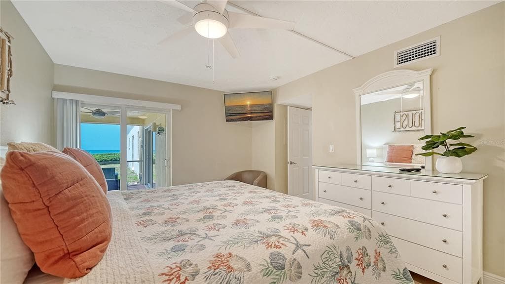5311 GULF OF MEXICO DRIVE 5 photo 19