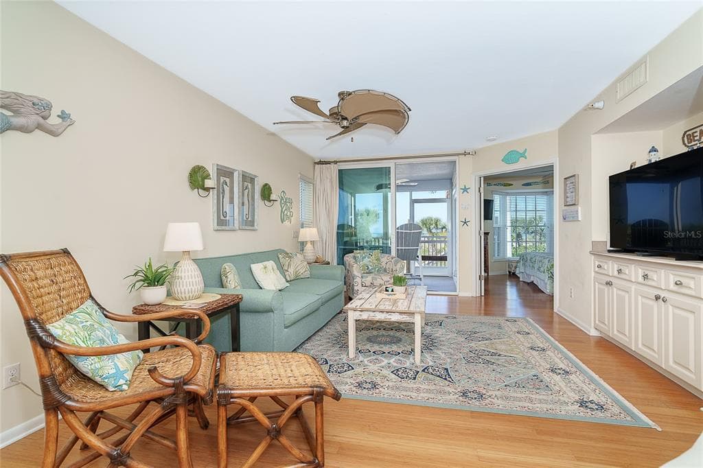 7438 PALM ISLAND DRIVE 3712 photo 11