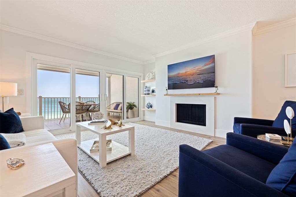 1586 GULF BOULEVARD 2501 photo 23