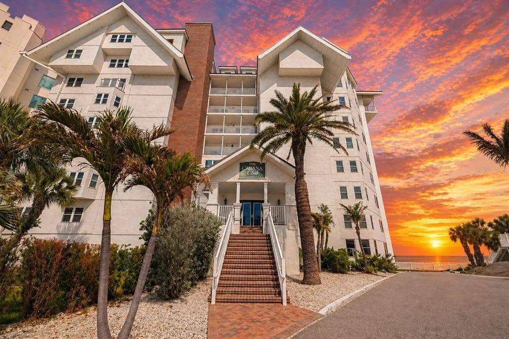 1586 GULF BOULEVARD 2501 photo 1