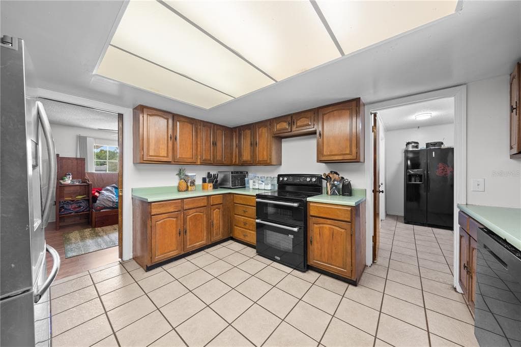 6570 BAY SHORE DRIVE photo 22