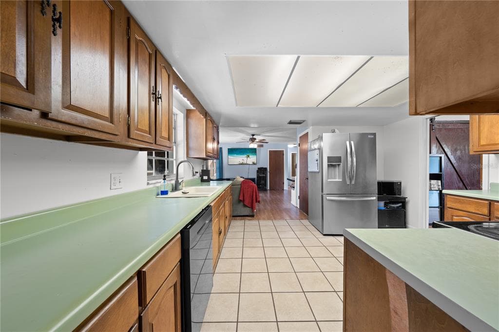 6570 BAY SHORE DRIVE photo 25