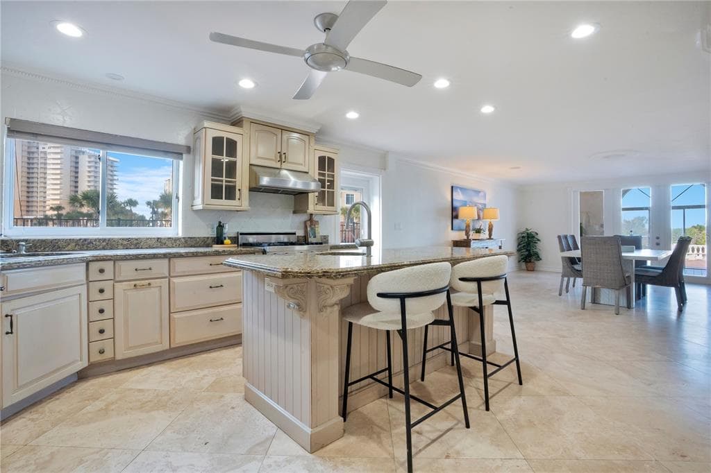 2117 OCEAN DRIVE photo 23