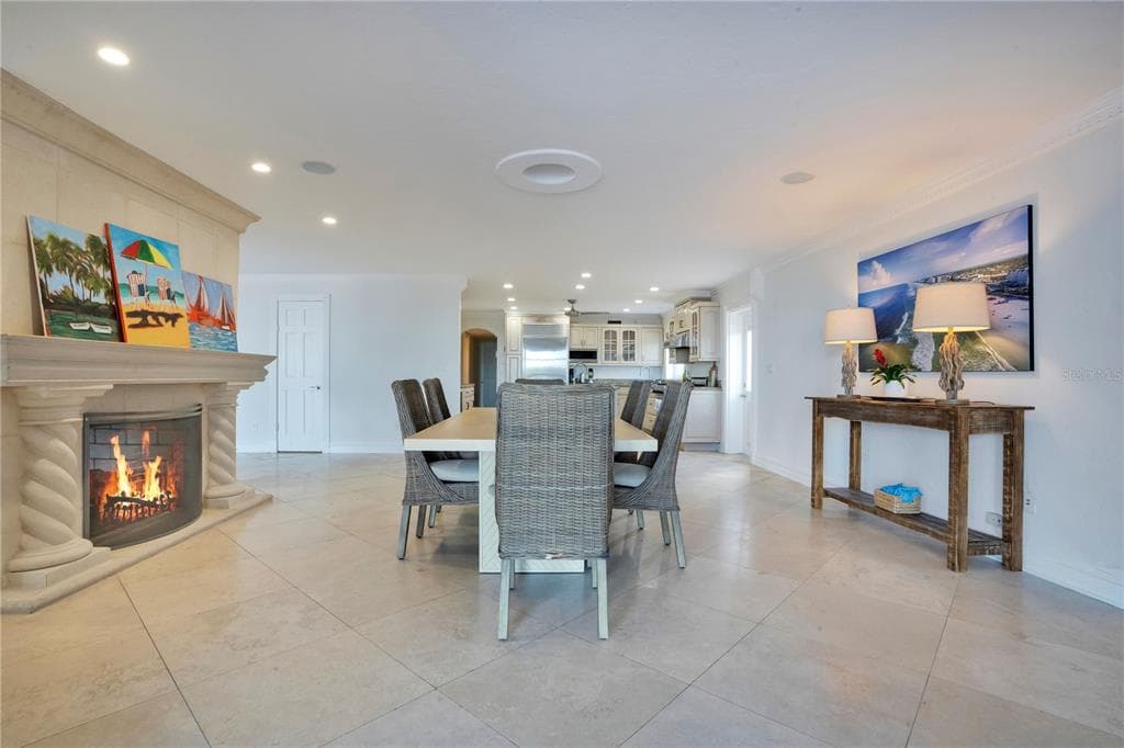 2117 OCEAN DRIVE photo 16