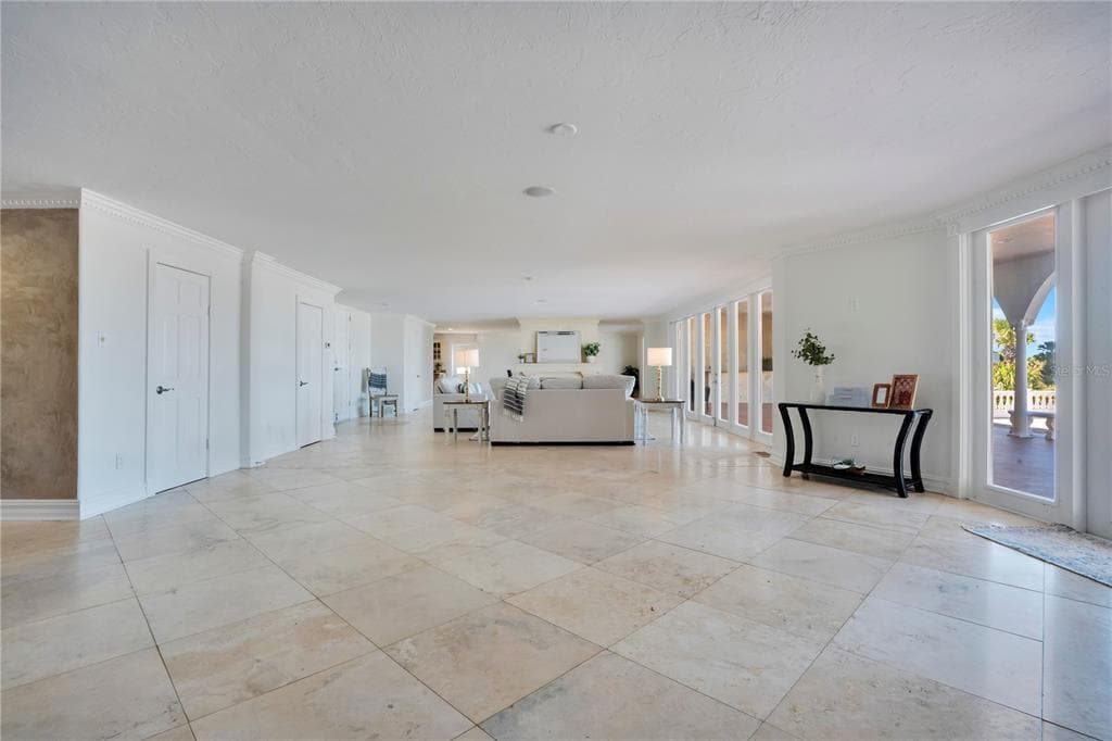 2117 OCEAN DRIVE photo 25