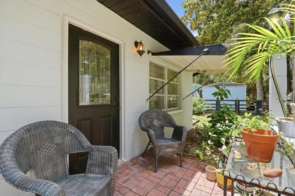 8896 W WHITE DOGWOOD DRIVE photo 1