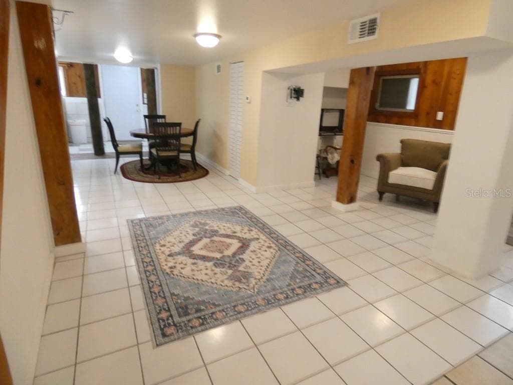 2215 S HUNT POINT photo 7