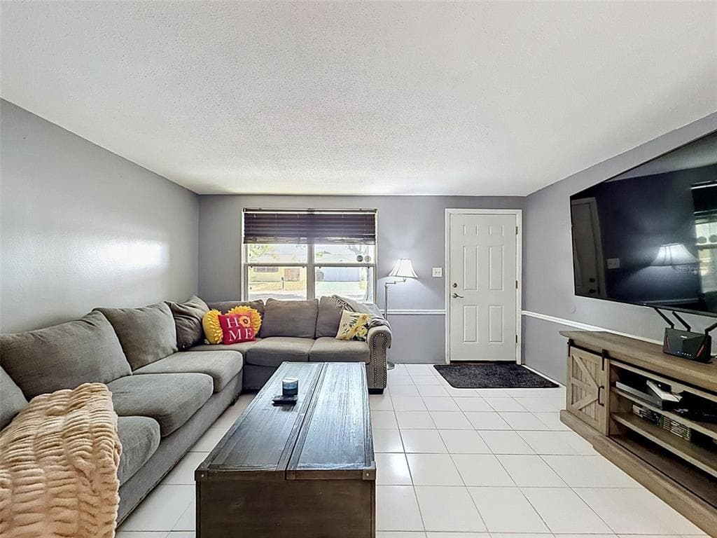 10115 OLEANDER DRIVE photo 6