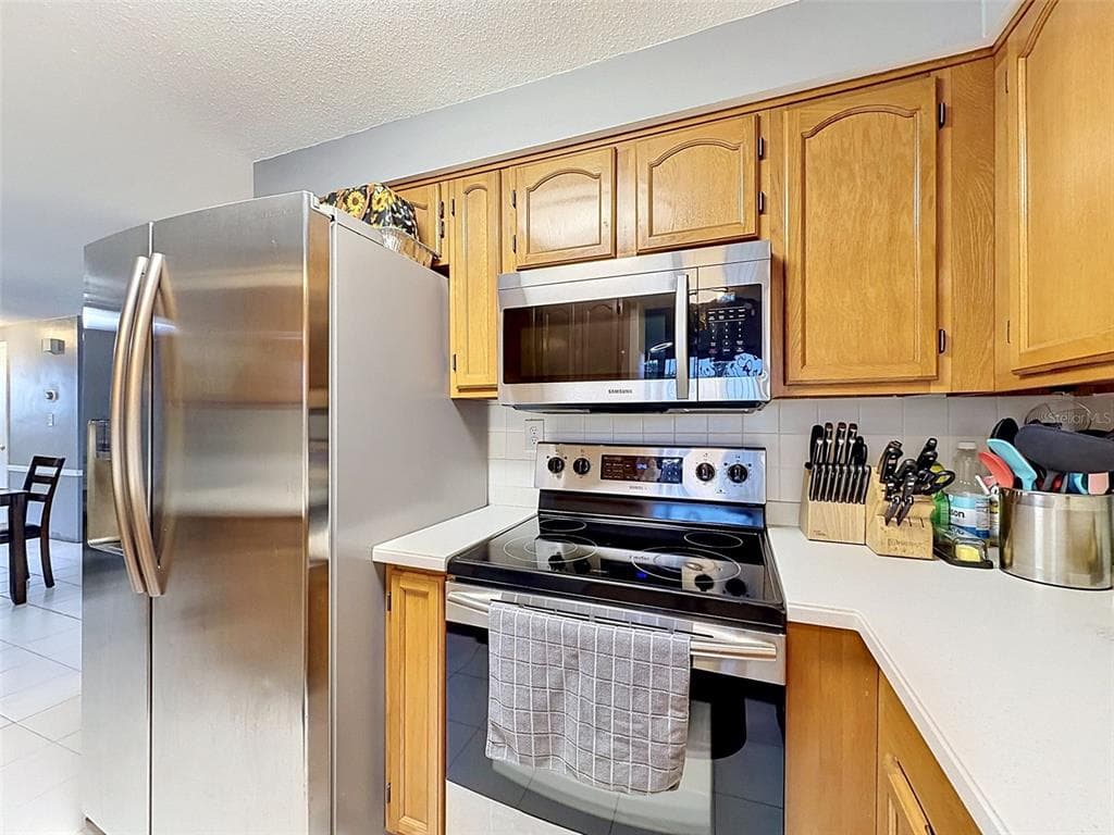 10115 OLEANDER DRIVE photo 10