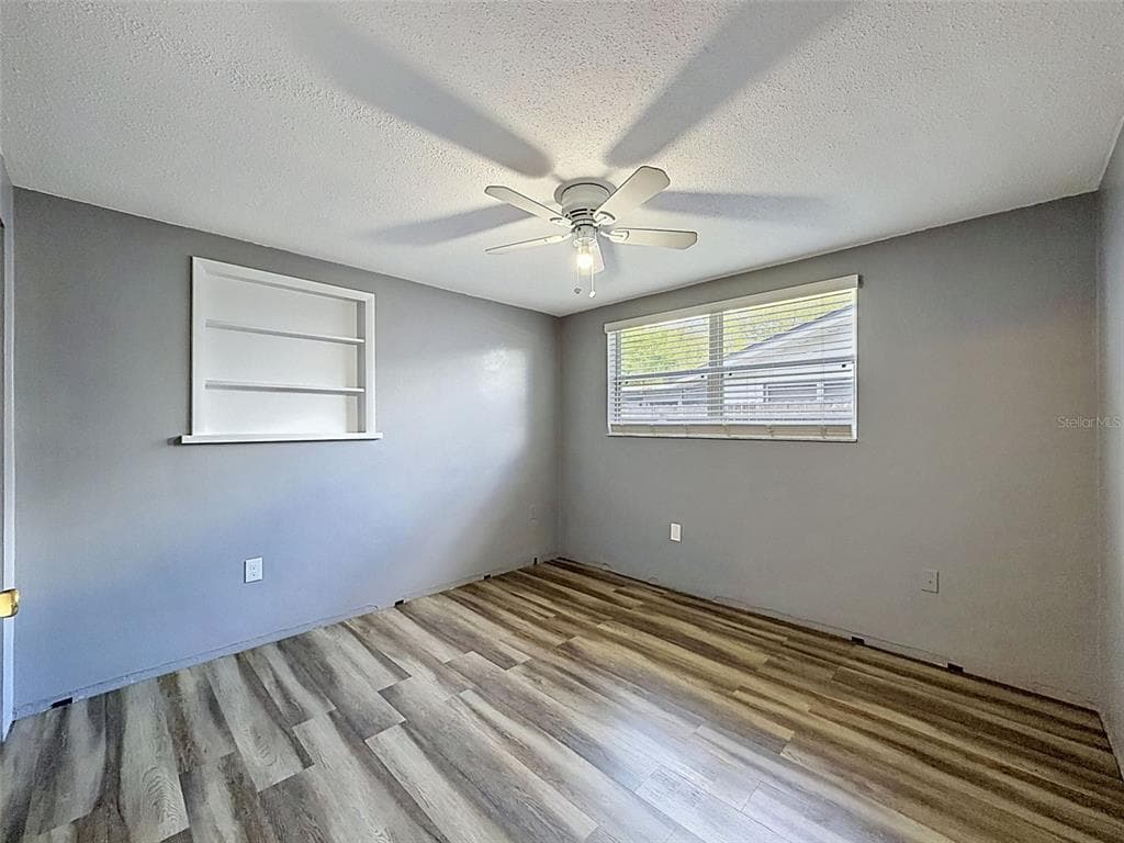 10115 OLEANDER DRIVE photo 18
