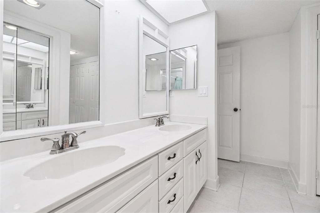 115 N INDIAN RIVER DRIVE 207 photo 15