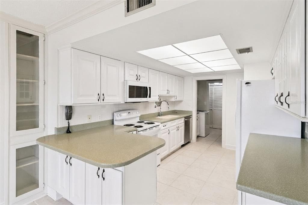 115 N INDIAN RIVER DRIVE 207 photo 19