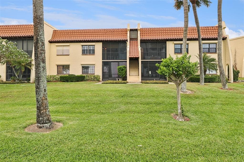 115 N INDIAN RIVER DRIVE 207 photo 4