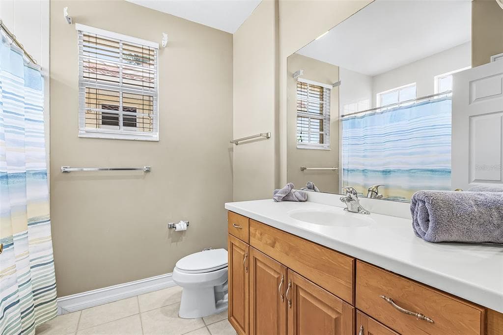 5626 CAPE HARBOUR DRIVE 202 photo 14