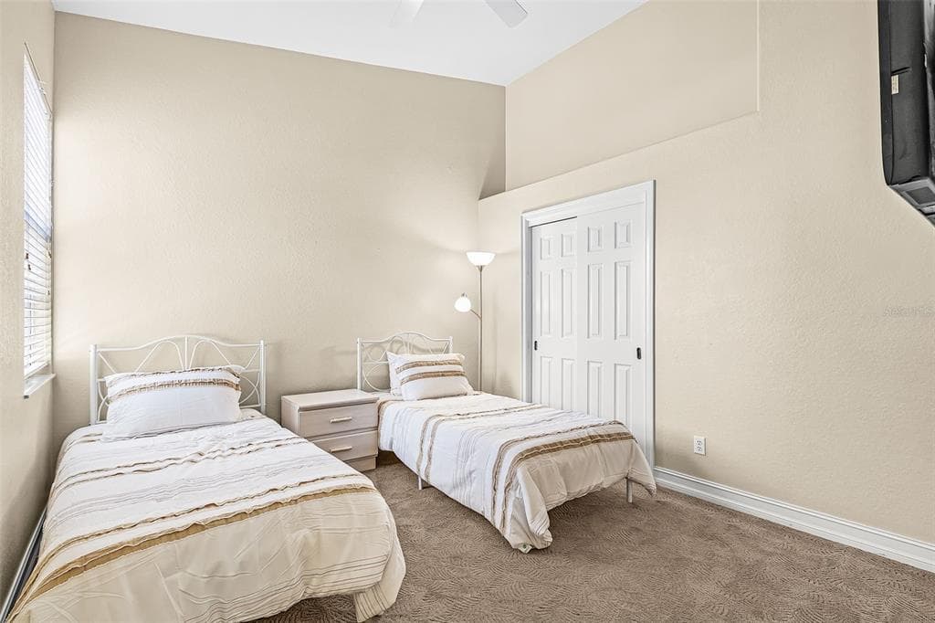 5626 CAPE HARBOUR DRIVE 202 photo 15