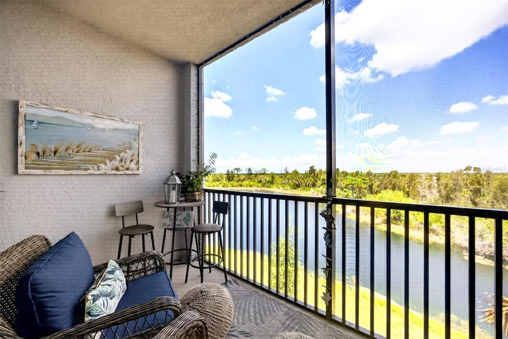 14141 HERITAGE LANDING BOULEVARD 934 photo 4