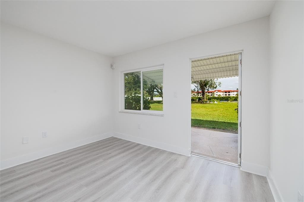 4550 OVERLOOK DRIVE NE 154 photo 22