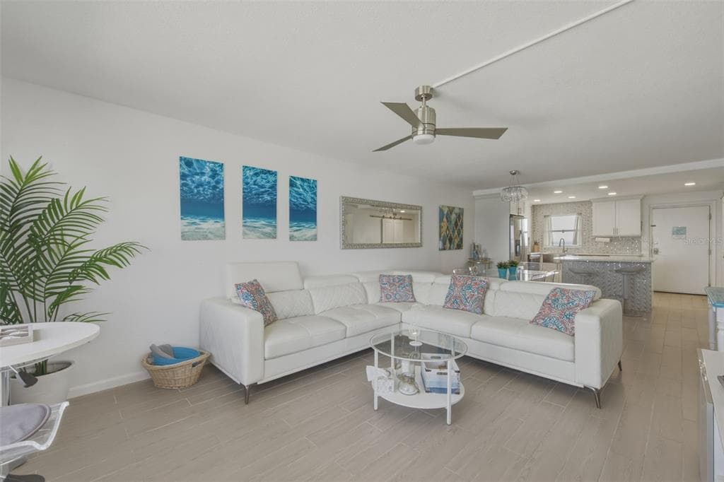 1270 GULF BOULEVARD 1202 photo 10