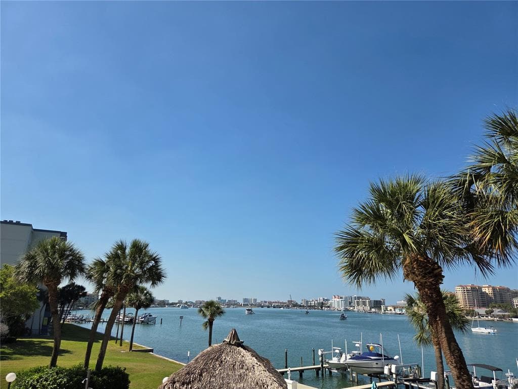 650 ISLAND WAY 202 photo 1