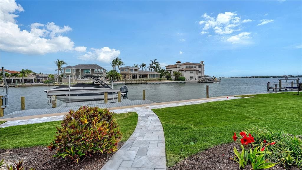 7689 COVE TERRACE photo 23