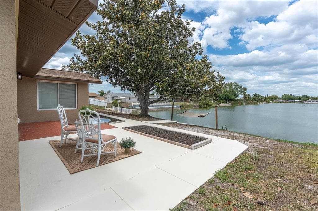 8007 MIMOSA DRIVE photo 24