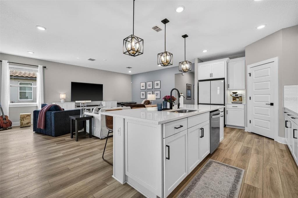 3709 SAVANNA PALMS COURT photo 15