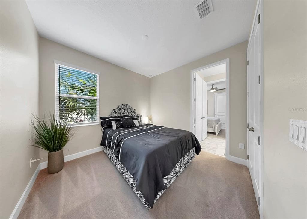 954 SIGNET DRIVE photo 25