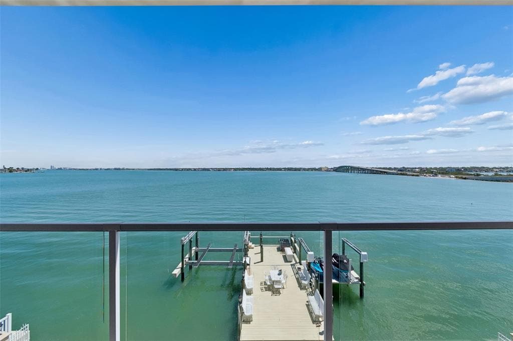 1203 BAY DRIVE photo 13